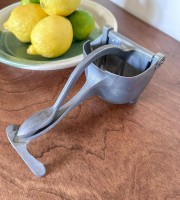 Hand Press Fruits Machine